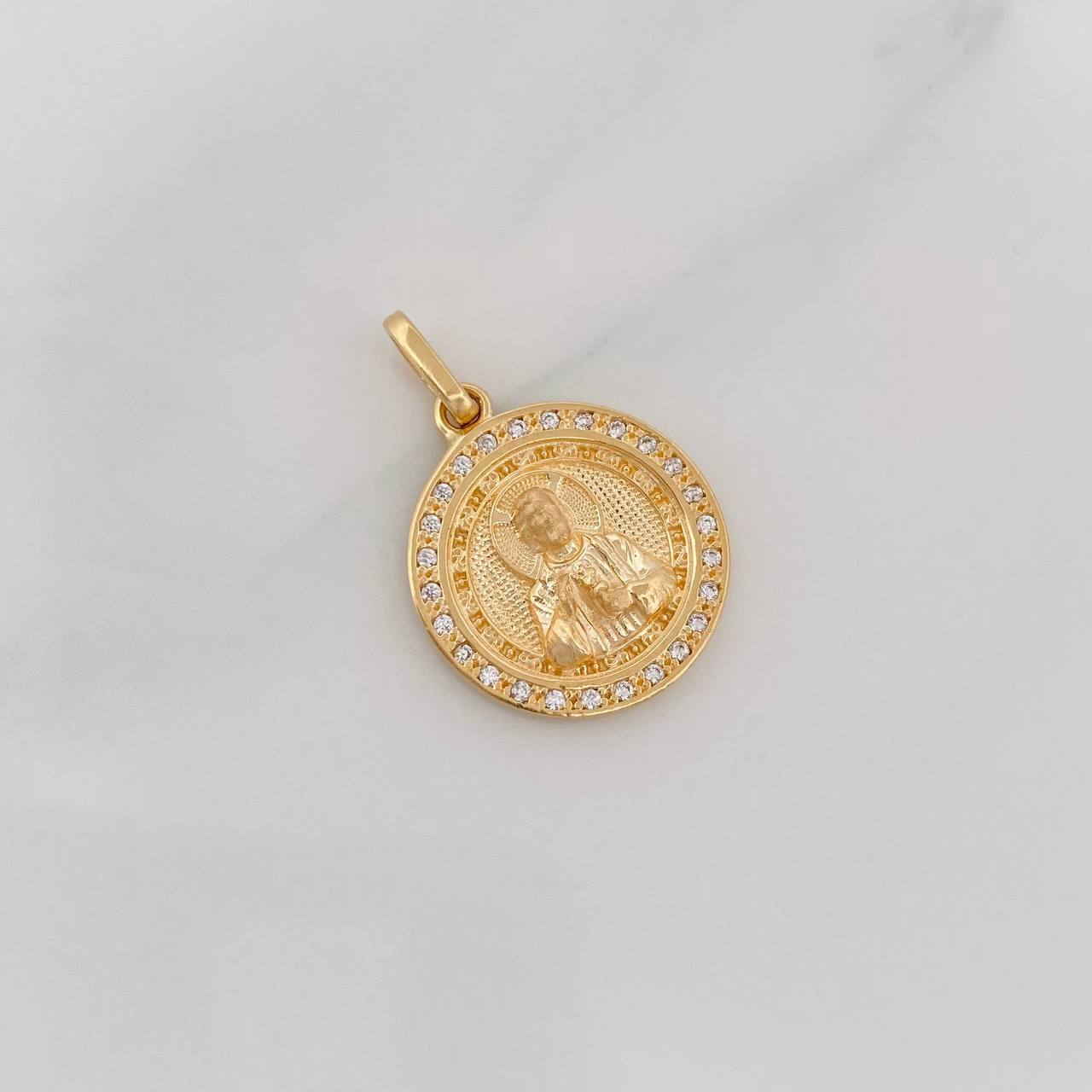 Dije Medalla San Benito 2.65g / 1 in Oro Amarillo 18K