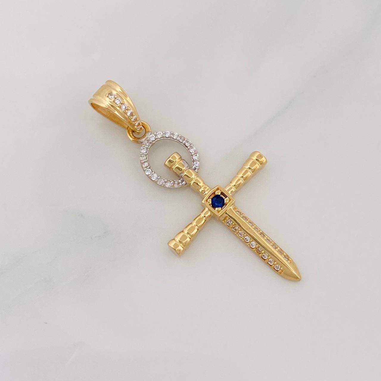 Dije Cruz Espada 3.35g / 1 3/4 in Dos Oros Amarillo Blanco 18K
