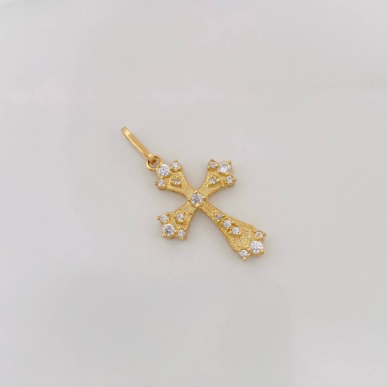 Dije Cruz Gótica 1.25g / 1 in Oro Amarillo 18K