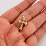 Dije Cruz Gótica 1.25g / 1 in Oro Amarillo 18K