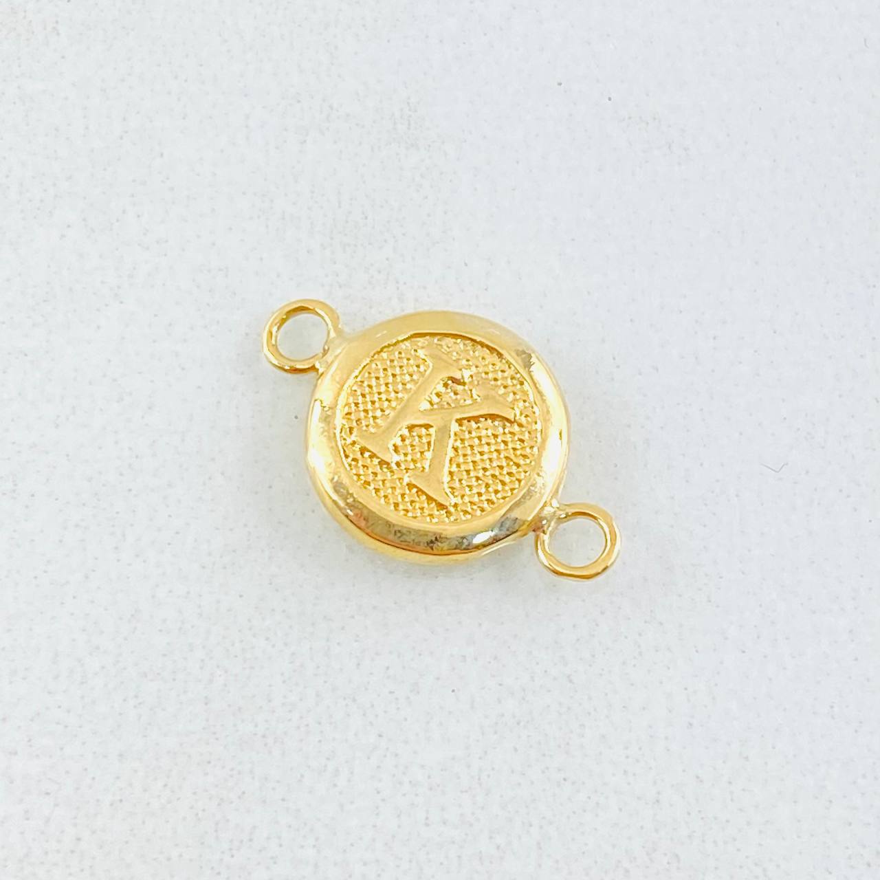 Herraje Letra K 0.45gr / 1/2 in / Oro Amarillo 18K