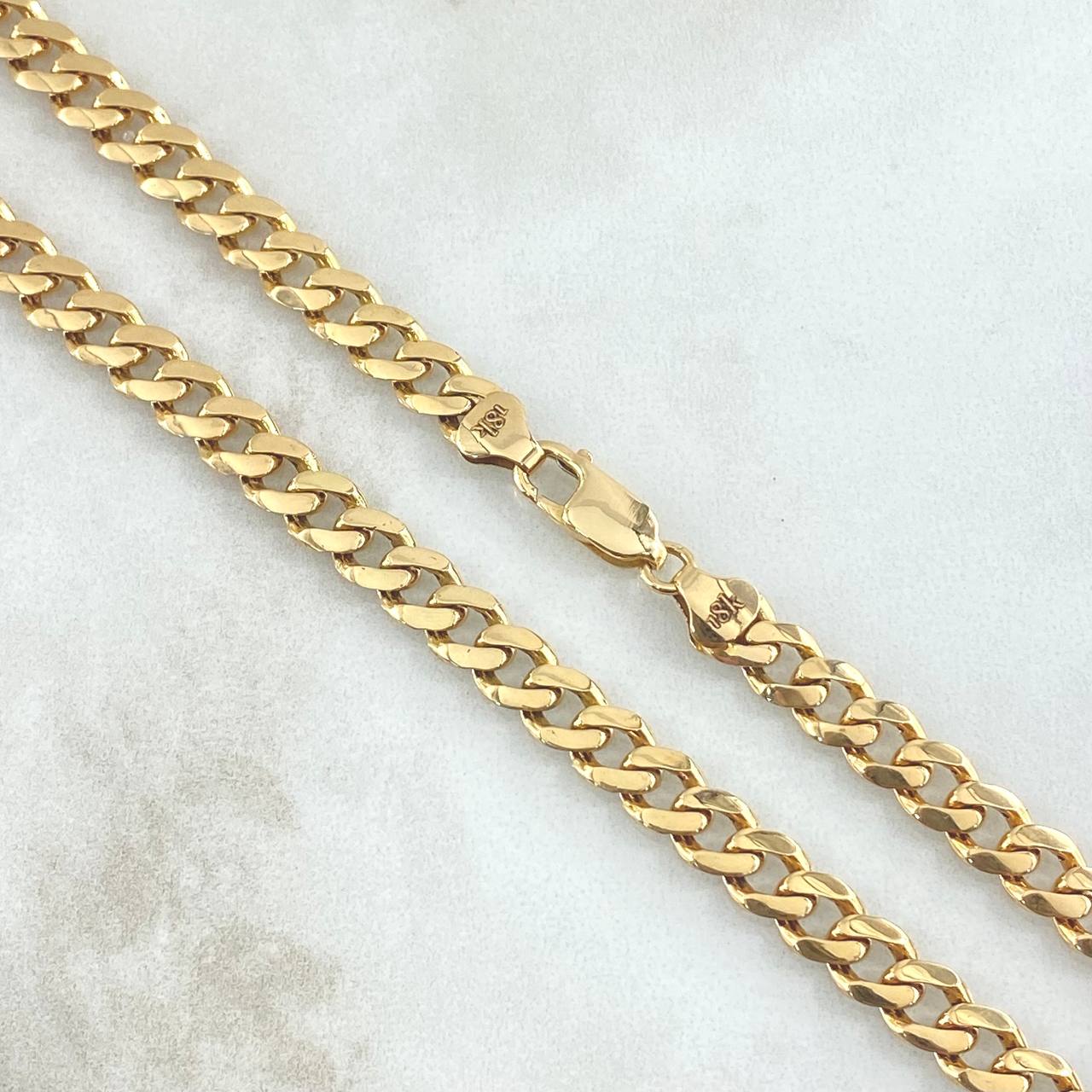 Cadena Cubana 20.8gr / 45cm / 6mm Oro Amarillo 18K