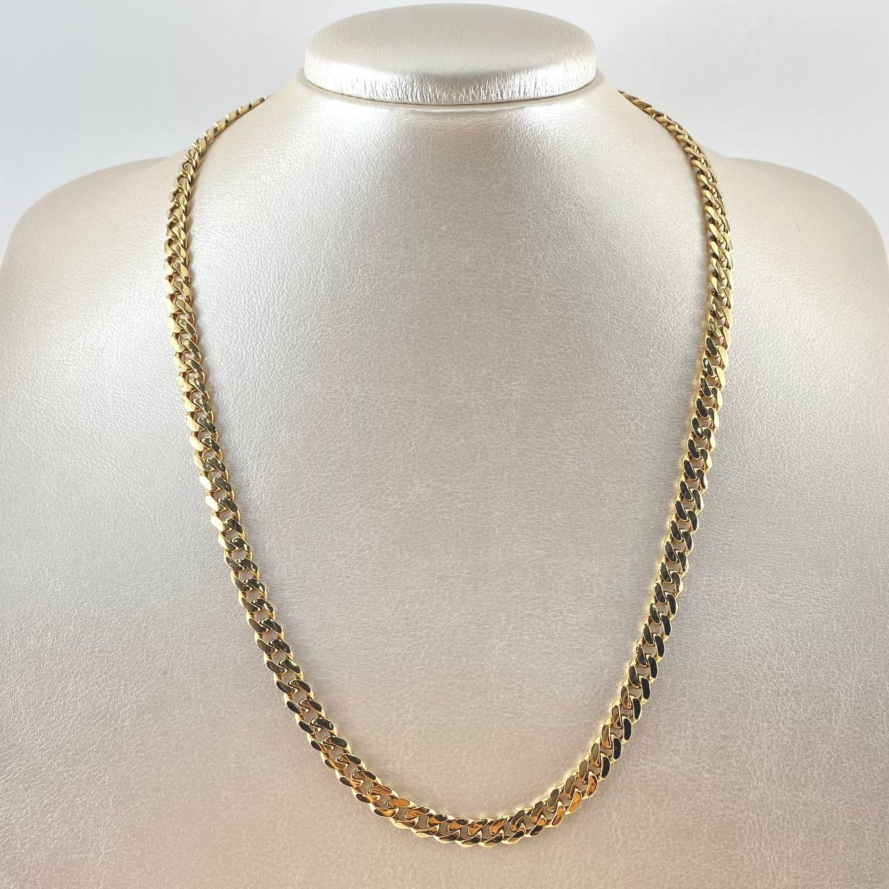 Cadena Cubana 21.5gr / 50cm / 6mm Oro Amarillo 18K *