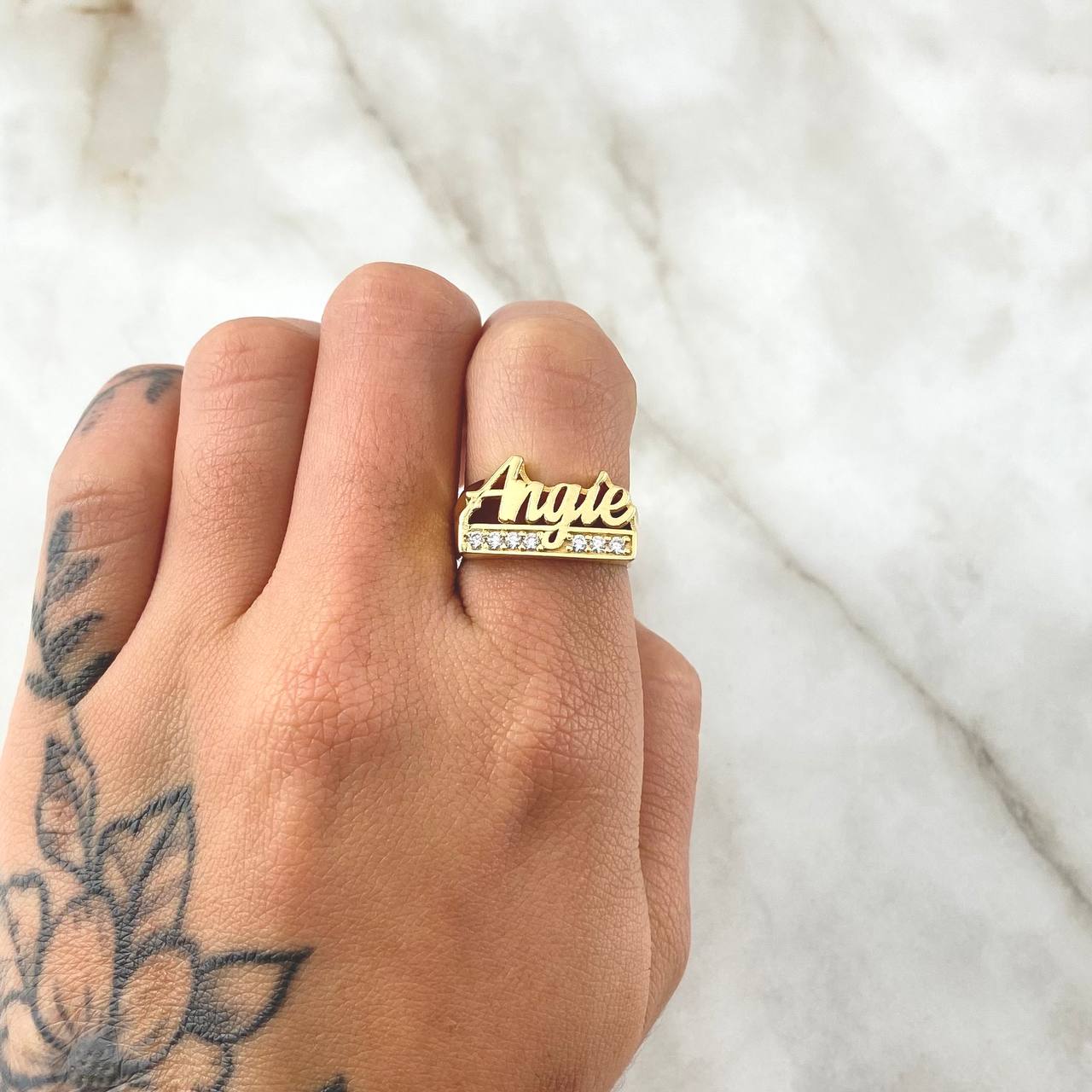 Ring Name ANGIE 5.4gr / T6 1/2 / White Zircons 18K Yellow Gold