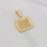 Framed Border Rectangular Plate Pendant 1.05g / 1 in 18K Yellow Gold