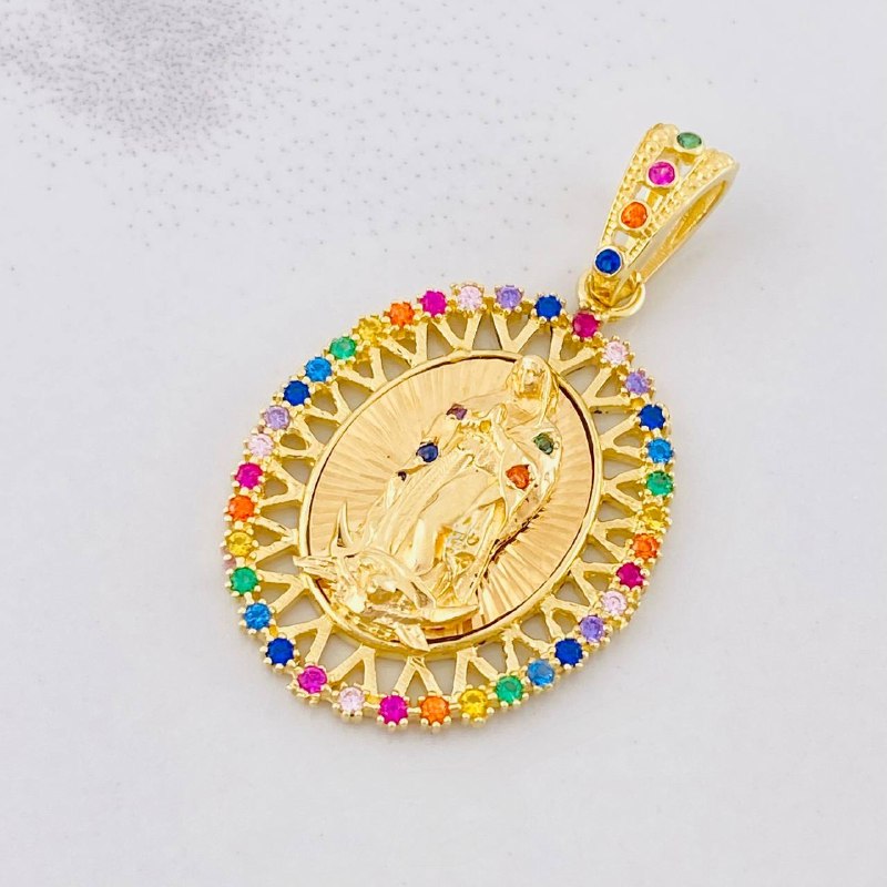 Pendant Virgen de Guadalupe 4.7g / 1 1/2 in 18K Yellow Gold