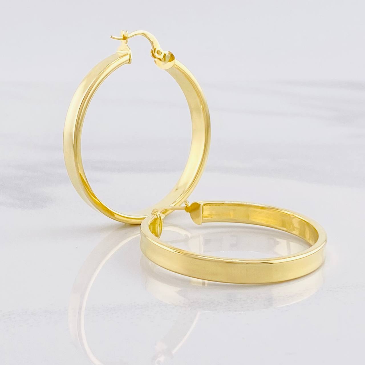 Hoop Earrings Fabi 5.65g / 1 1/2 in Yellow Gold 18K