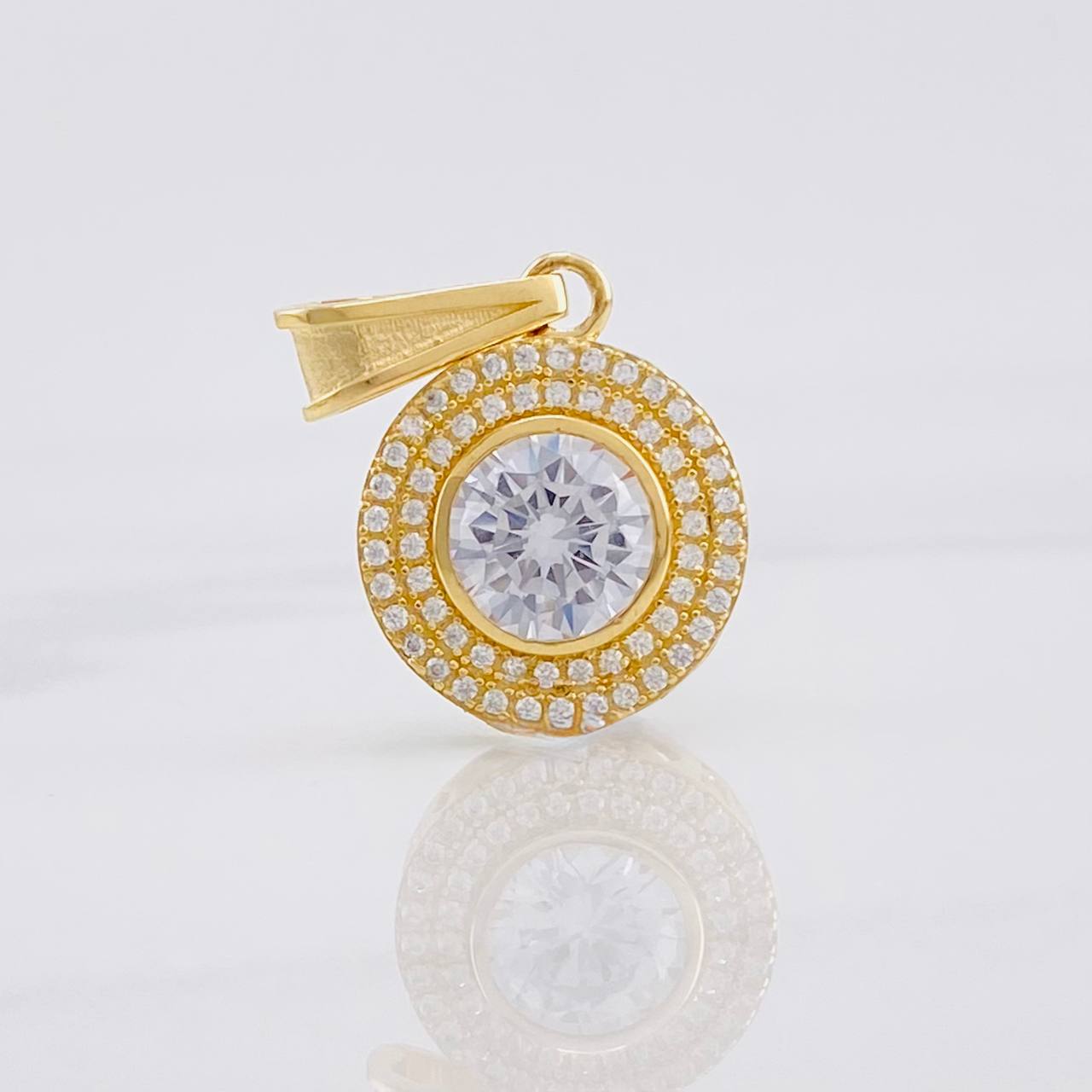 Pendant Dense Halo 4.8g / 1 in Yellow Gold 18K