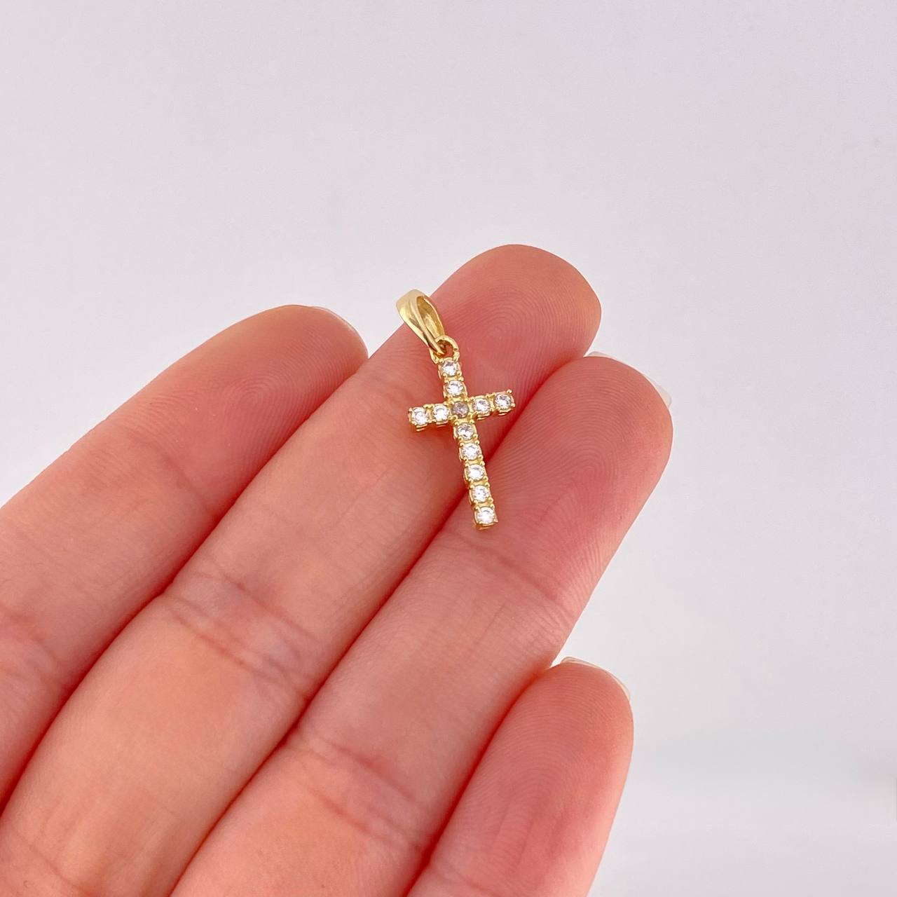 Dije Cruz Tupida 1.45g / 3/4 in Oro Amarillo 18K
