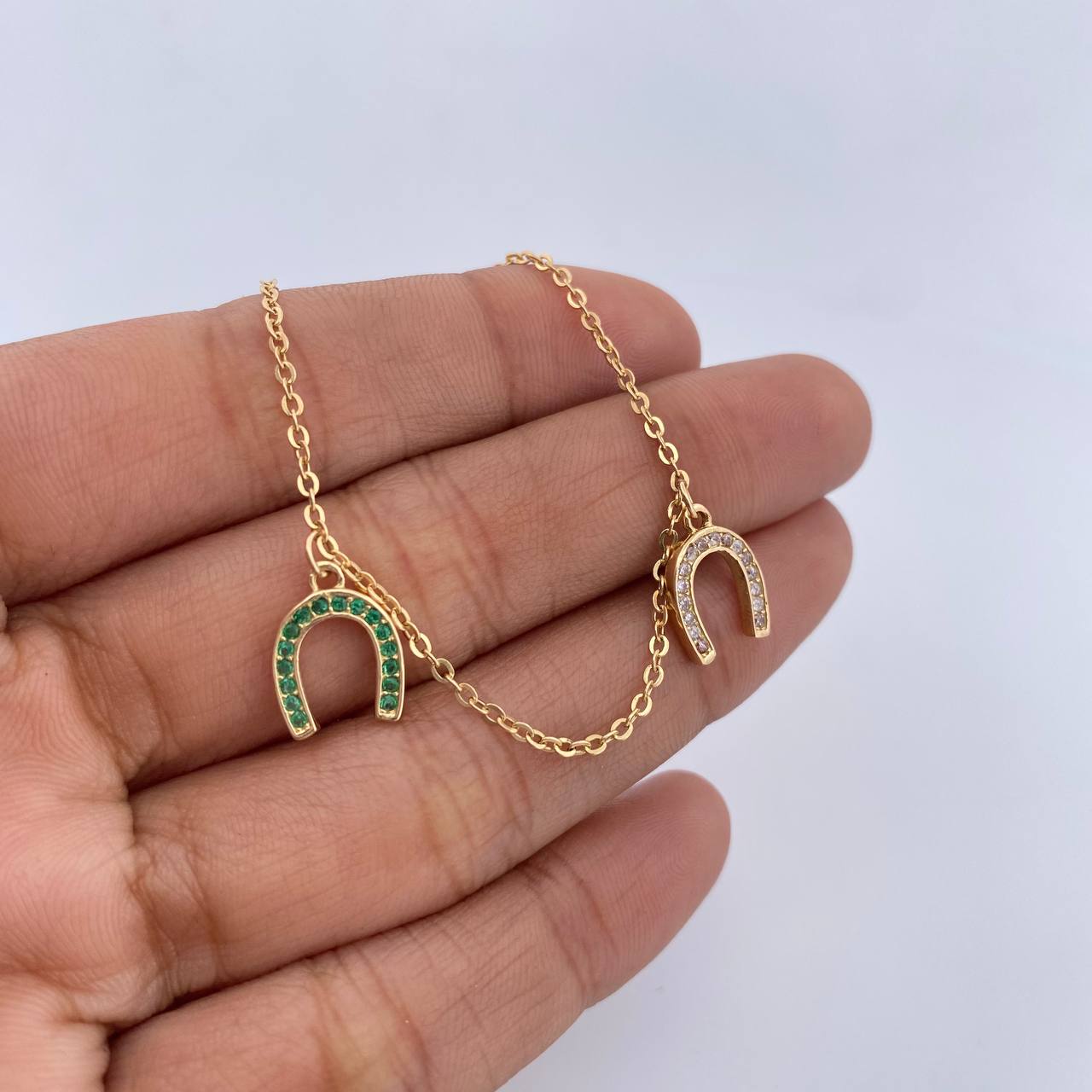 Ankle bracelet Classic Link 4.3gr / 25.2cm / Pendants Horseshoe White Green Zircons 18K Yellow Gold &