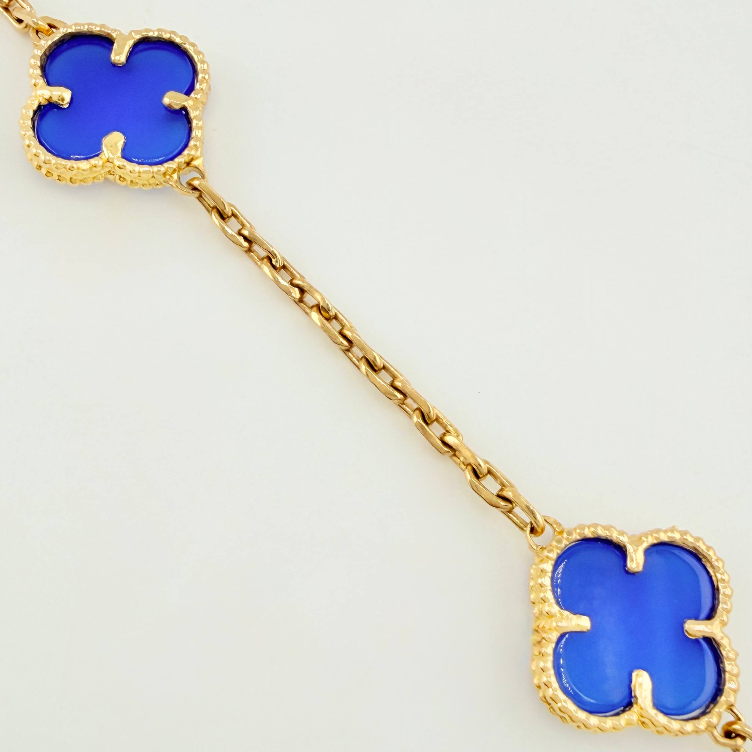 Pulso Cajon Trebol 10.7gr / 8 1/4 in / 2mm Oro Amarillo 18K