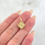 Clover Pendant 2gr / 3/4 in / 18K Yellow Gold Special Finish *
