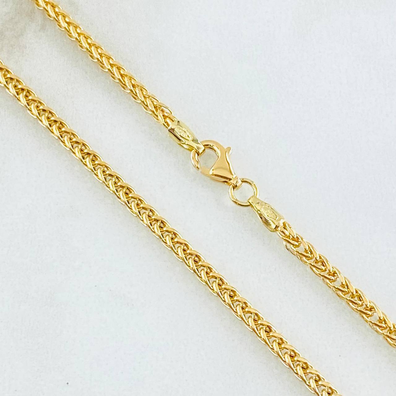 Cadena Franco 5.4gr / 23 1/2 in / Oro Amarillo +3 18K
