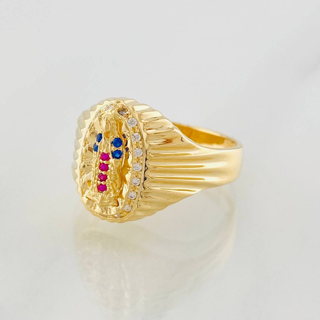 Anillo Virgen de Guadalupe 4.7g / T8 Oro Amarillo 18K