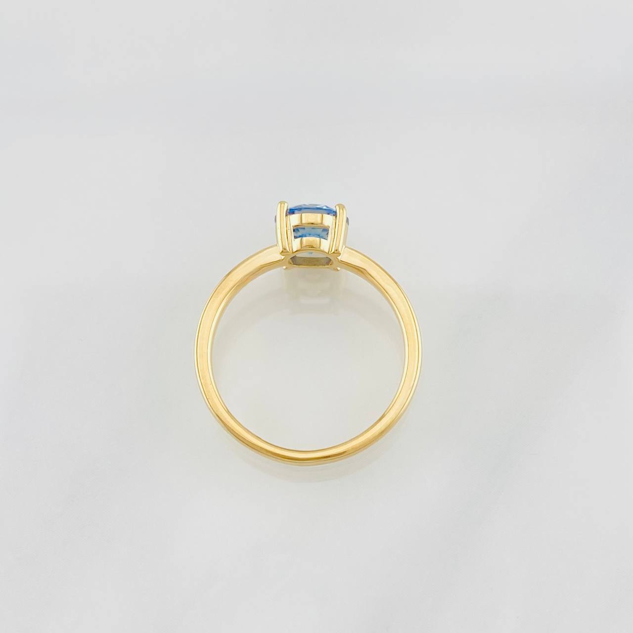 Anillo Solitario Moisanita 1 qts 2.55g / T5 3/4 Oro Amarillo 18K