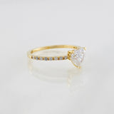 Anillo Solitario Corazón Moisanitas 2.1 qts 1.85g / T7 Oro Amarillo 18K
