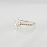 Solitaire Drop Moissanites Ring 2.35 Cts 1.8g / T6 3/4 White Gold 18K