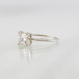 Solitaire Square Ring Moissanite 75 pts 1.45g / T6 1/4 White Gold 18K
