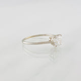 Anillo Solitario Corazón Moisanita 50 pts 1.4g / T6 3/4 Oro Blanco 18K