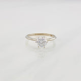 Solitaire Ring Moissanite 75 pts 1.8g / T6 3/4 White Gold 18K