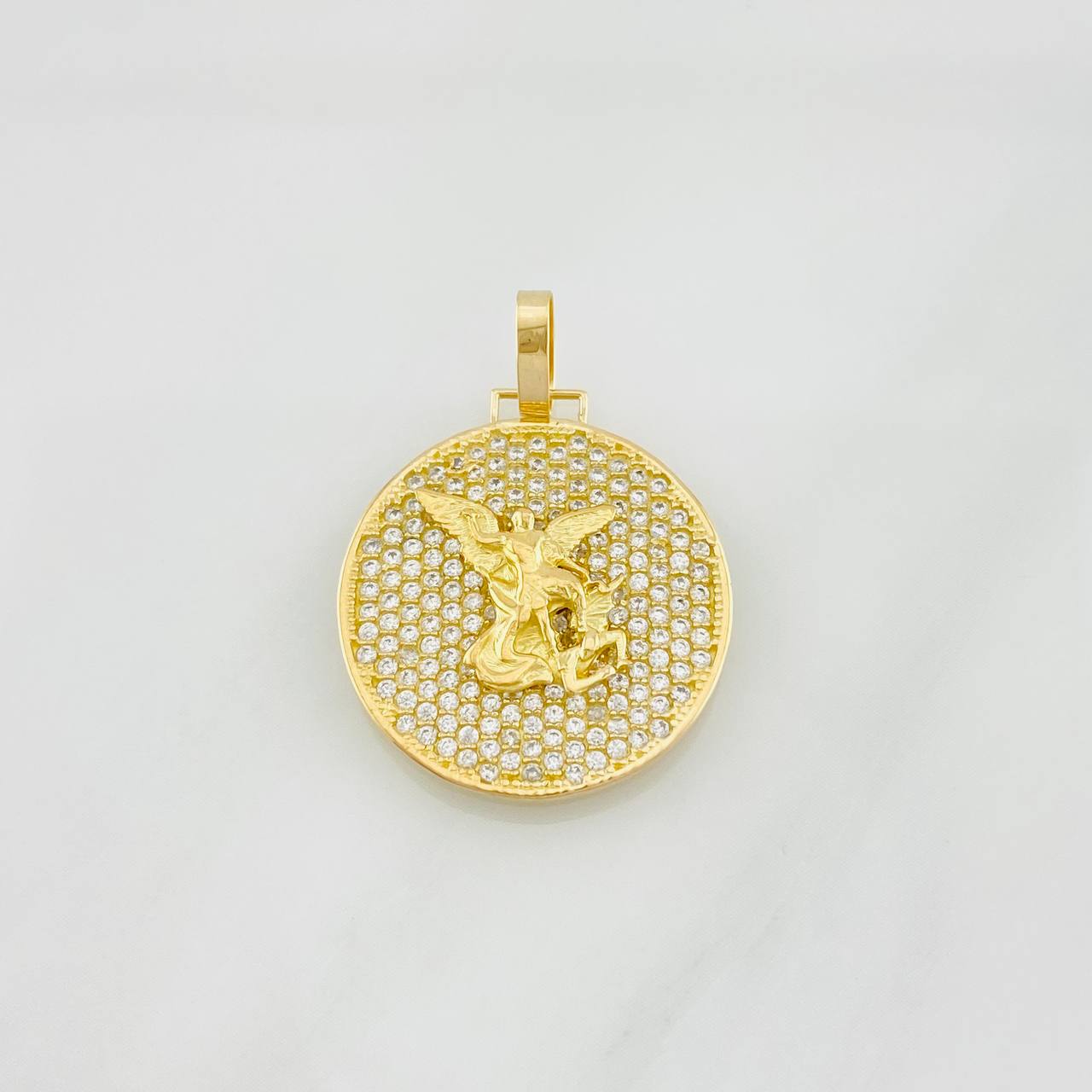 Dije San Miguel Arcángel 3.6g / 1 in Oro Amarillo 18K