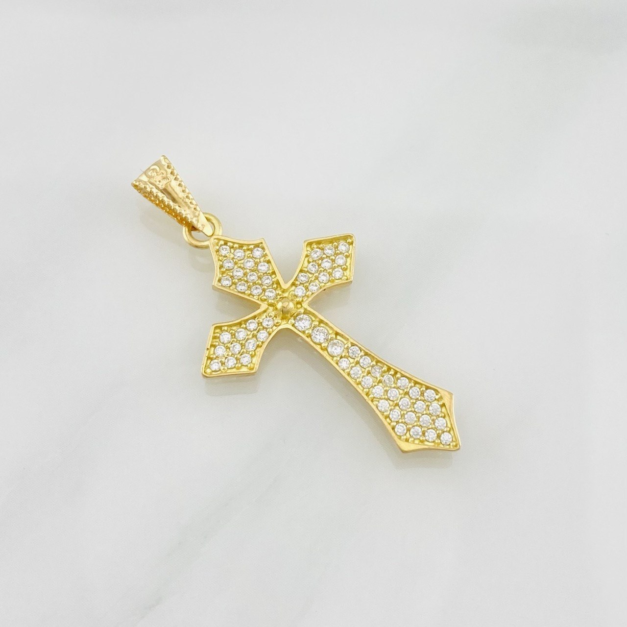 Pendant Gothic Cross 1.95g / 1 1/2 in Yellow Gold 18K