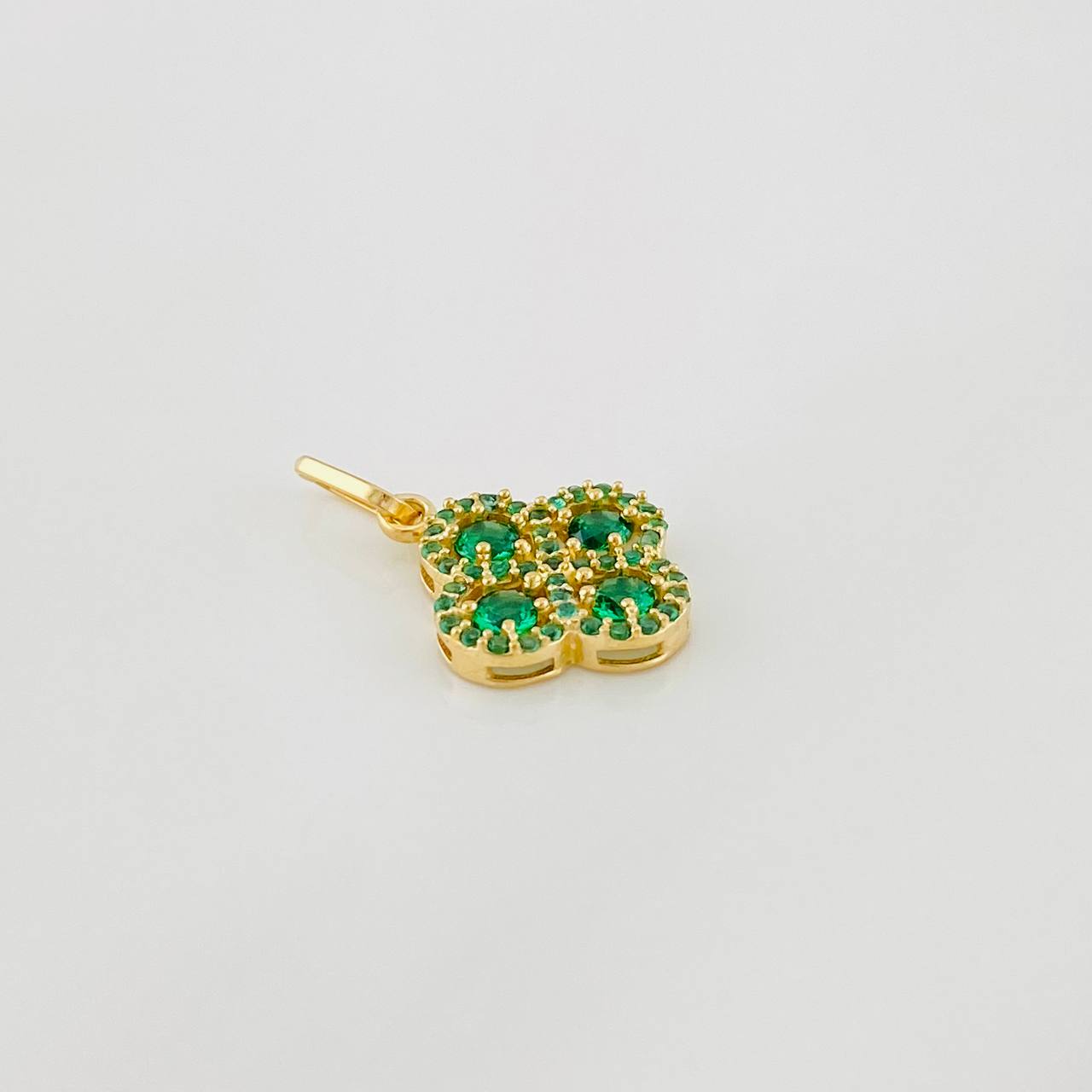 Dije Trebol 1.55g / 3/4 in Oro Amarillo 18K