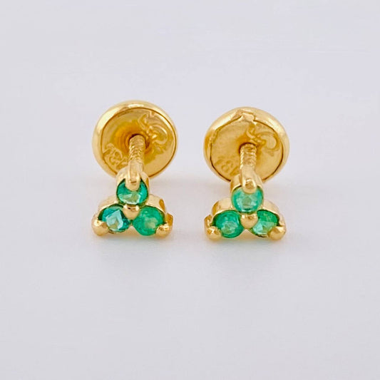 Topos Flor Trillum Esmeraldas 12Pts 0.9 g / in / 4.4 mm Oro Amarillo 18K