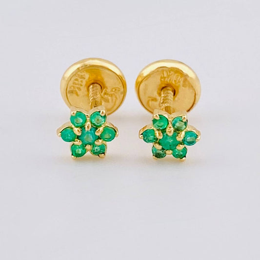 Topos Flor Driada Esmeraldas 9Pts 0.8 g / in / 4.3 mm Oro Amarillo 18K