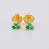 Topos Flor Trillum Esmeraldas 7Pts 0.9 g / in / 3.85 mm Oro Amarillo 18K