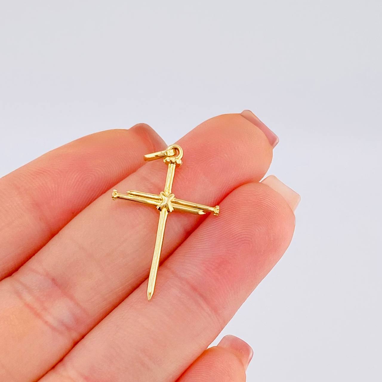 Pendant Nail Cross 0.95 g / 1 1/4 in 18K Yellow Gold