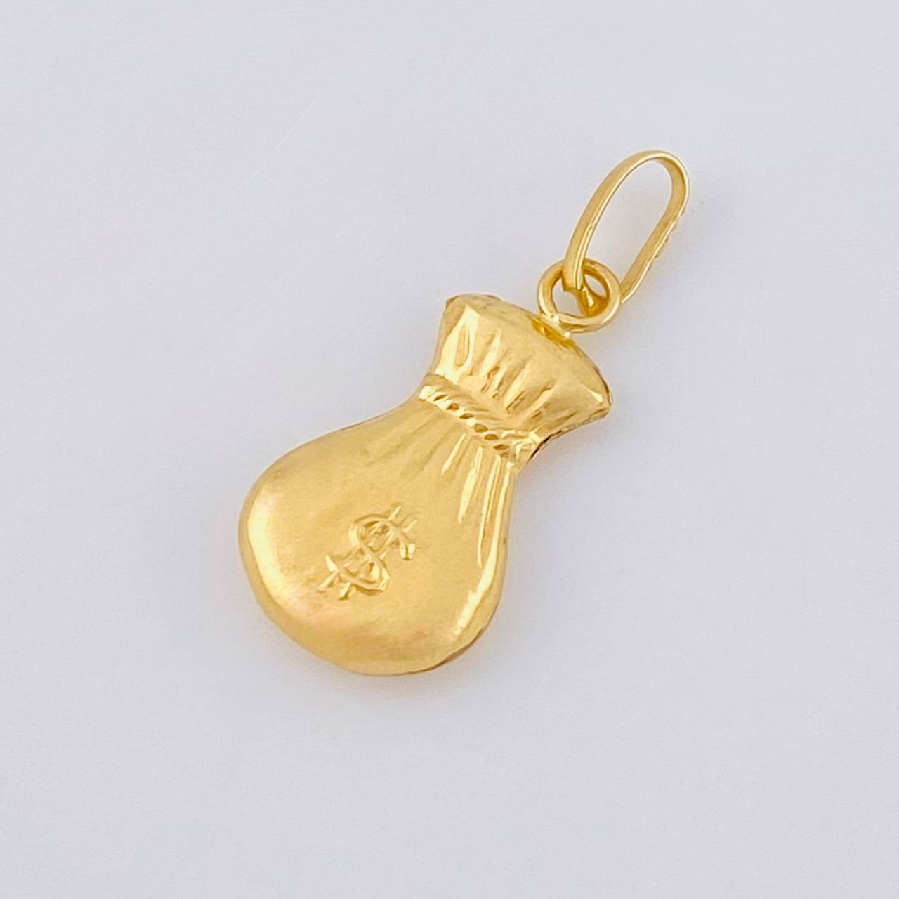 Pendant Money Bag 0.55 g / 3/4 in 18K Yellow Gold