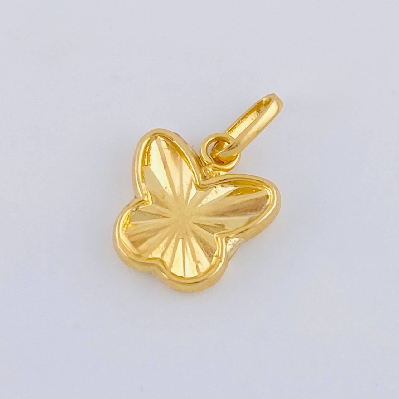 Pendant Butterfly 0.65 g / 3/4 in Yellow Gold 18K