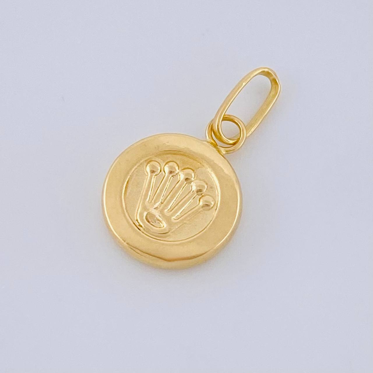 Dije Corona 0.8 g / 3/4 in Oro Amarillo 18K