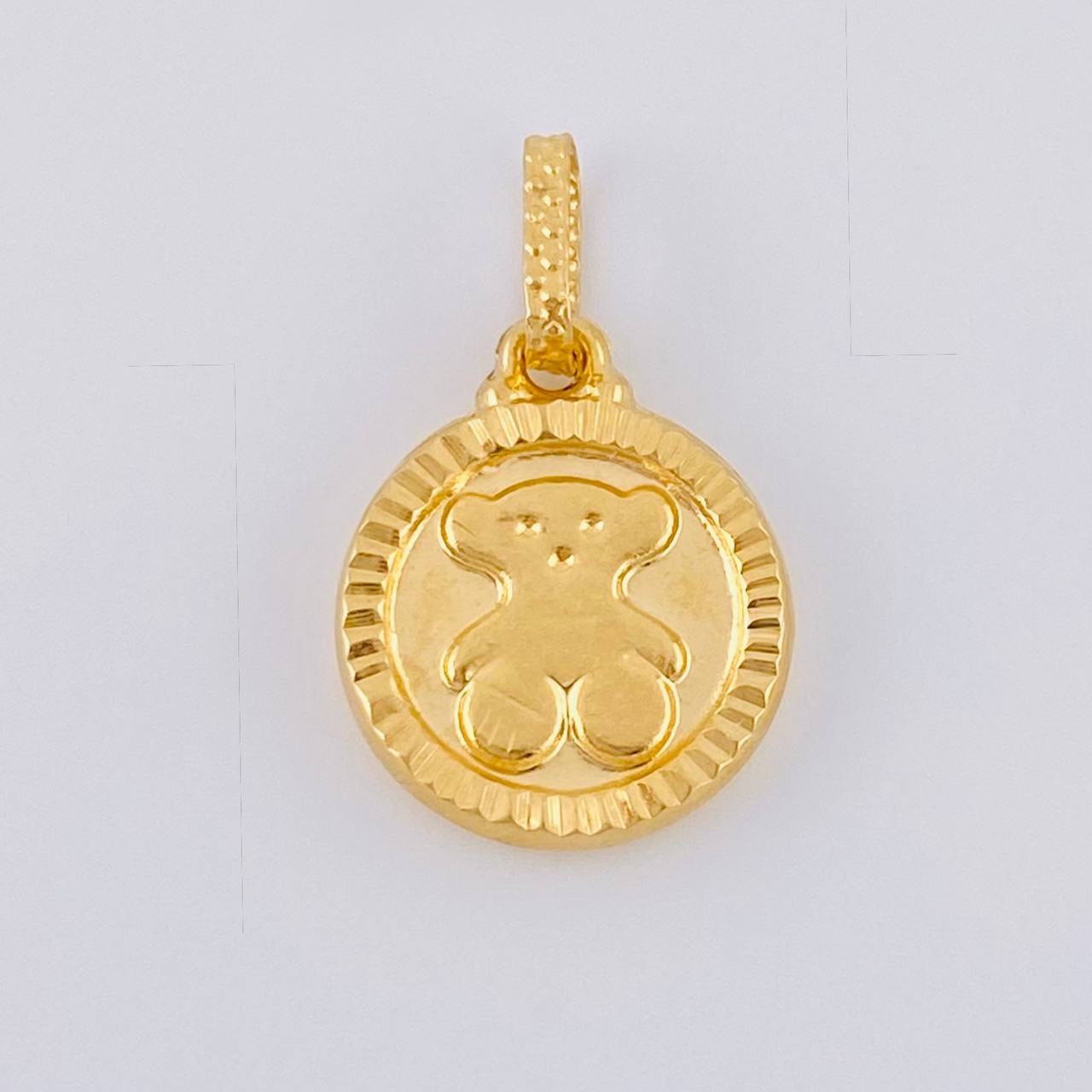 Dije Circulo Oso 0.95 g / 3/4 in Oro Amarillo 18K