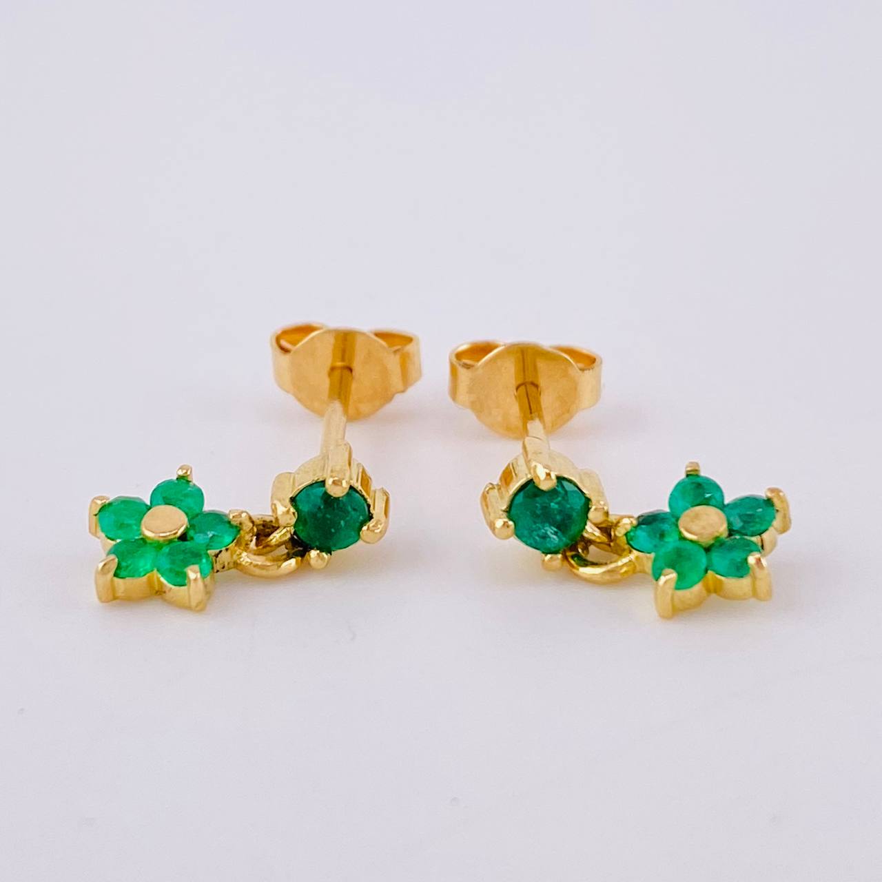 Topos Colgante Esmeralda 30Pts 1.75 g / 1/2 in Oro Amarillo 18K