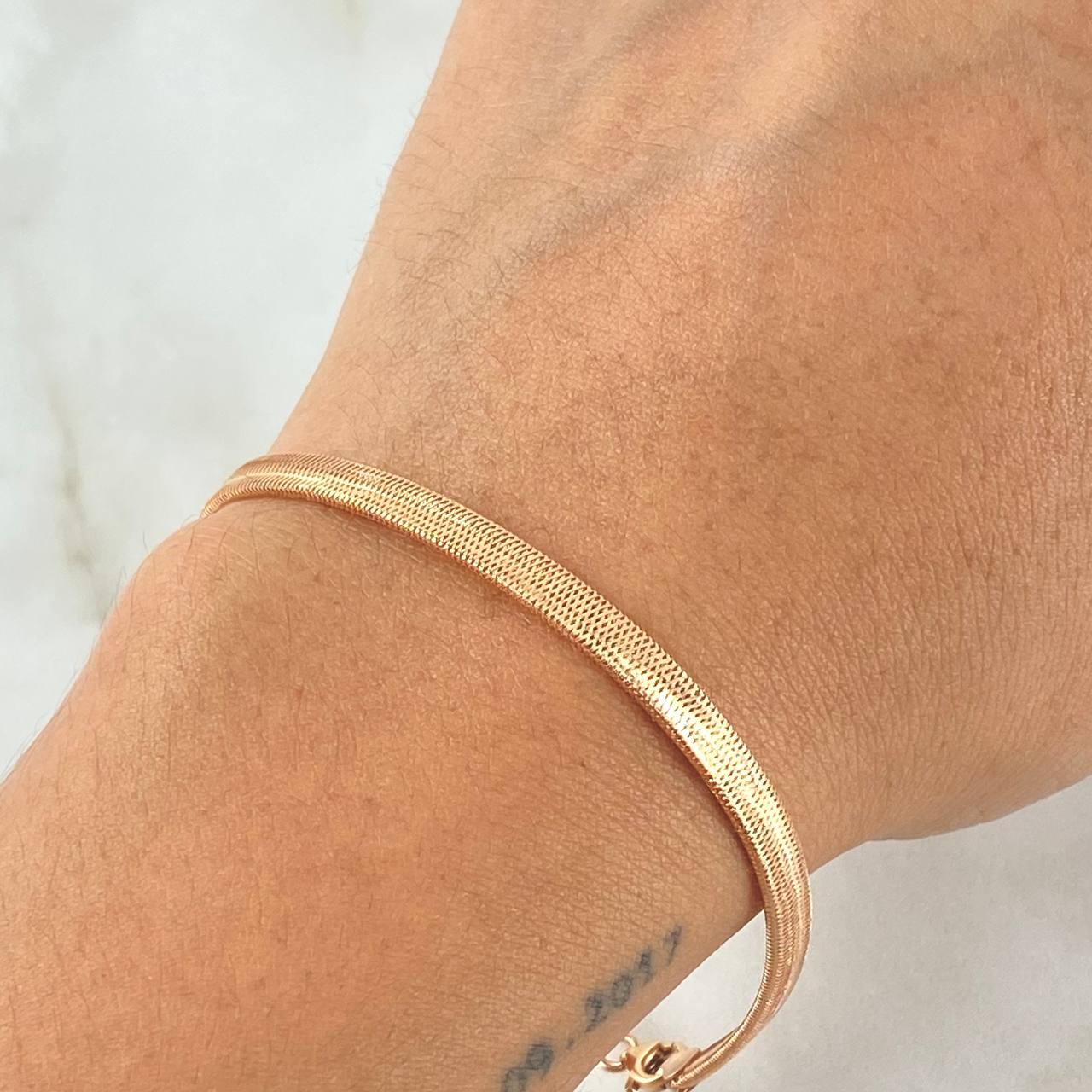 Pulso Flex 2.1gr / 19cm-21cm / +4 Oro 18K ©