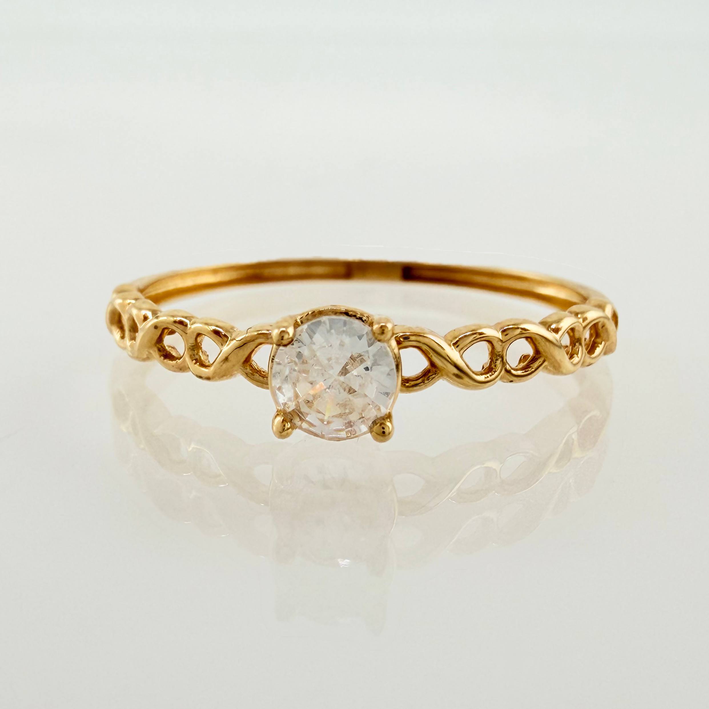 Anillo Solitario Infinitos 1.05gr / T8 / Oro Amarillo 18K