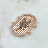 Herraje Placa Escorpión Negro 13.05gr / 3.1cm-4cm / Circones Blancos Doble Oro Rosa 18K ©