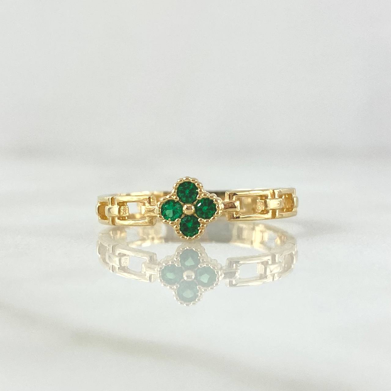 Fixed Link Flower Ring 2.15gr / Size 7 3/4 / Green Zircons 18K Yellow Gold