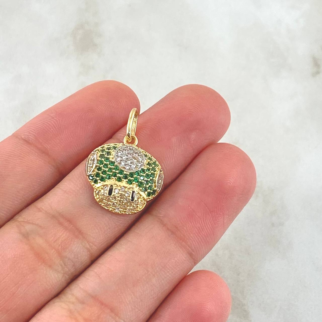 Pendant Animated Mushroom 2.3gr / 2cm / White Green Zircons Yellow Gold 18K *