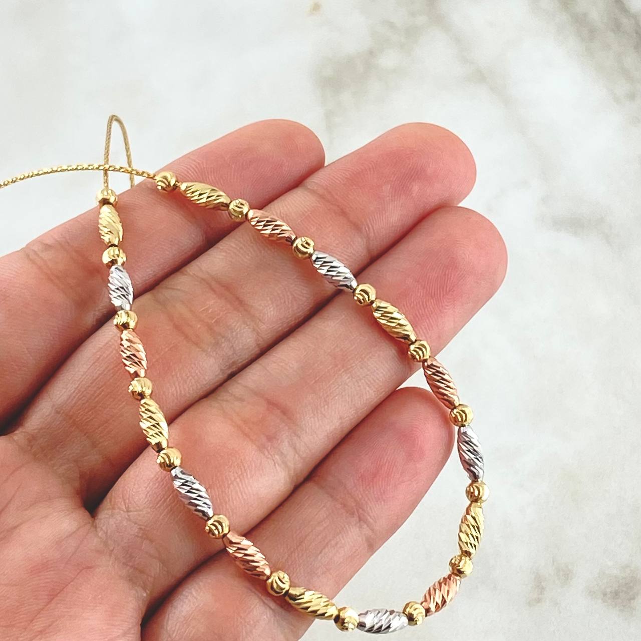 Oval Link Chain 4.8gr / 16.1in-17.3in / +4 18K Gold ©