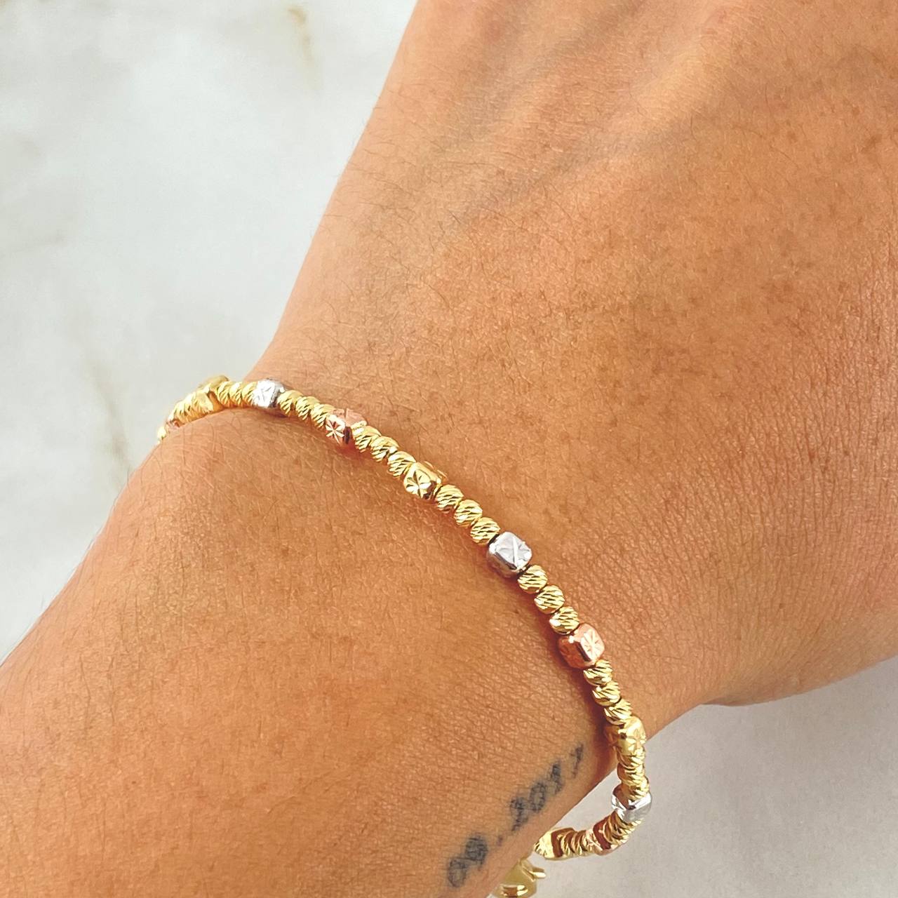 Bracelet Cube Hoop 6.15gr / 8 1/4 in / Three Golds +4 18K ©