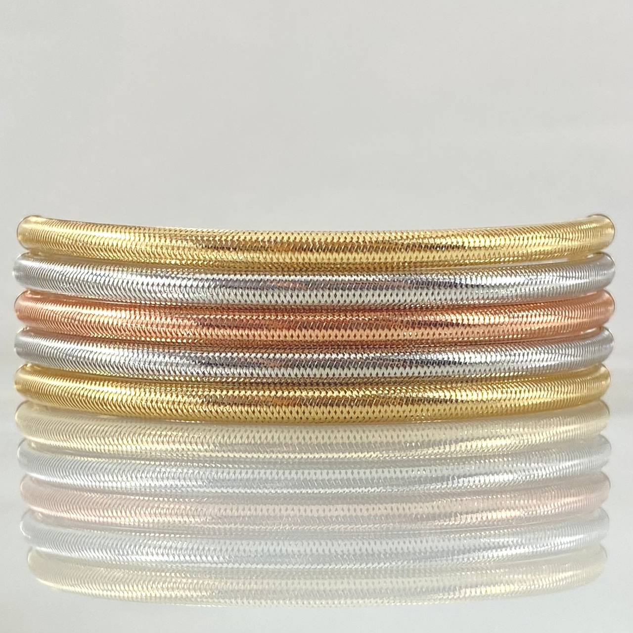Bracelet 9.3gr / 7.5in-8.3in / +4 18K Gold ©