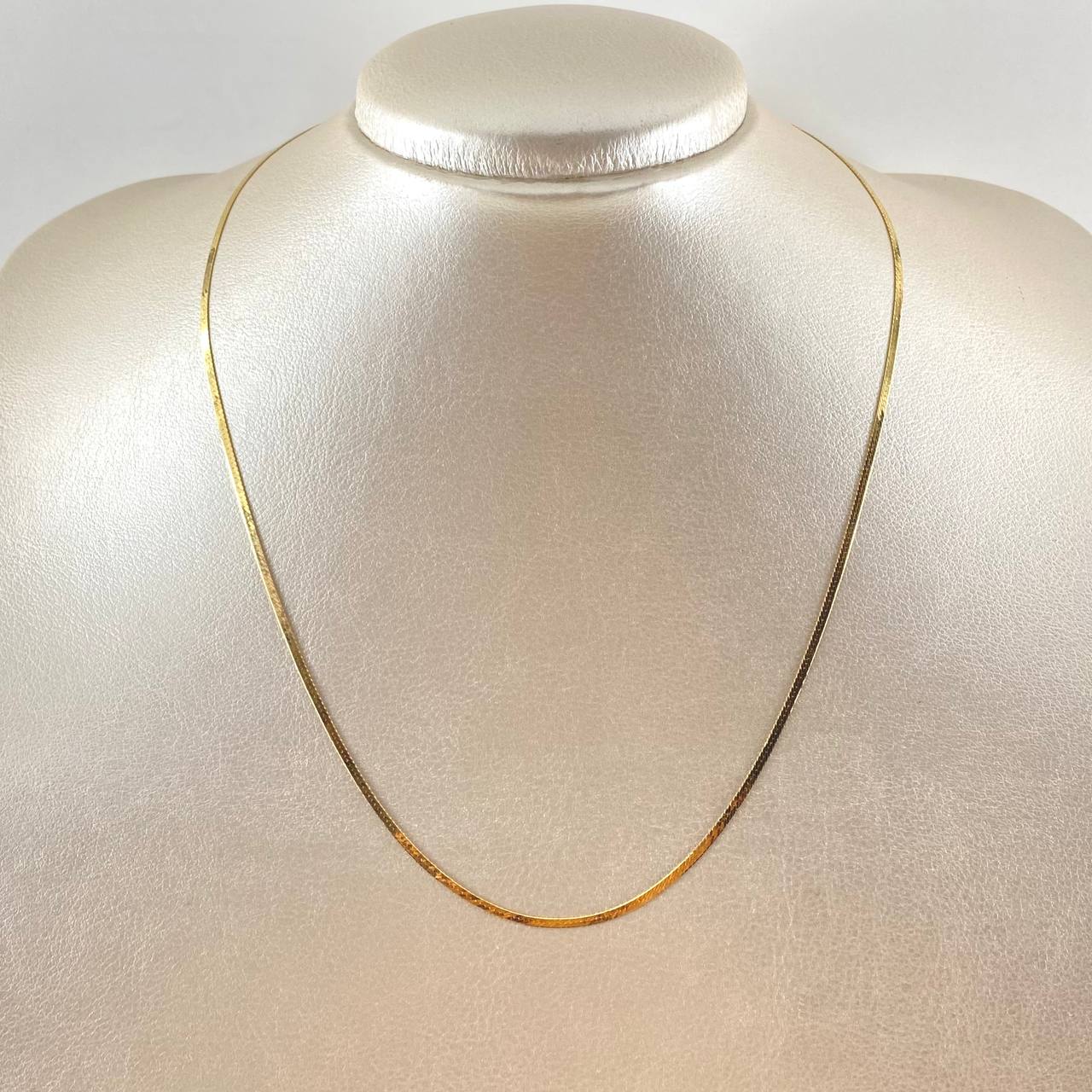 Herringbone Chain 2.35gr / 17.7in / +3 18K Gold ©