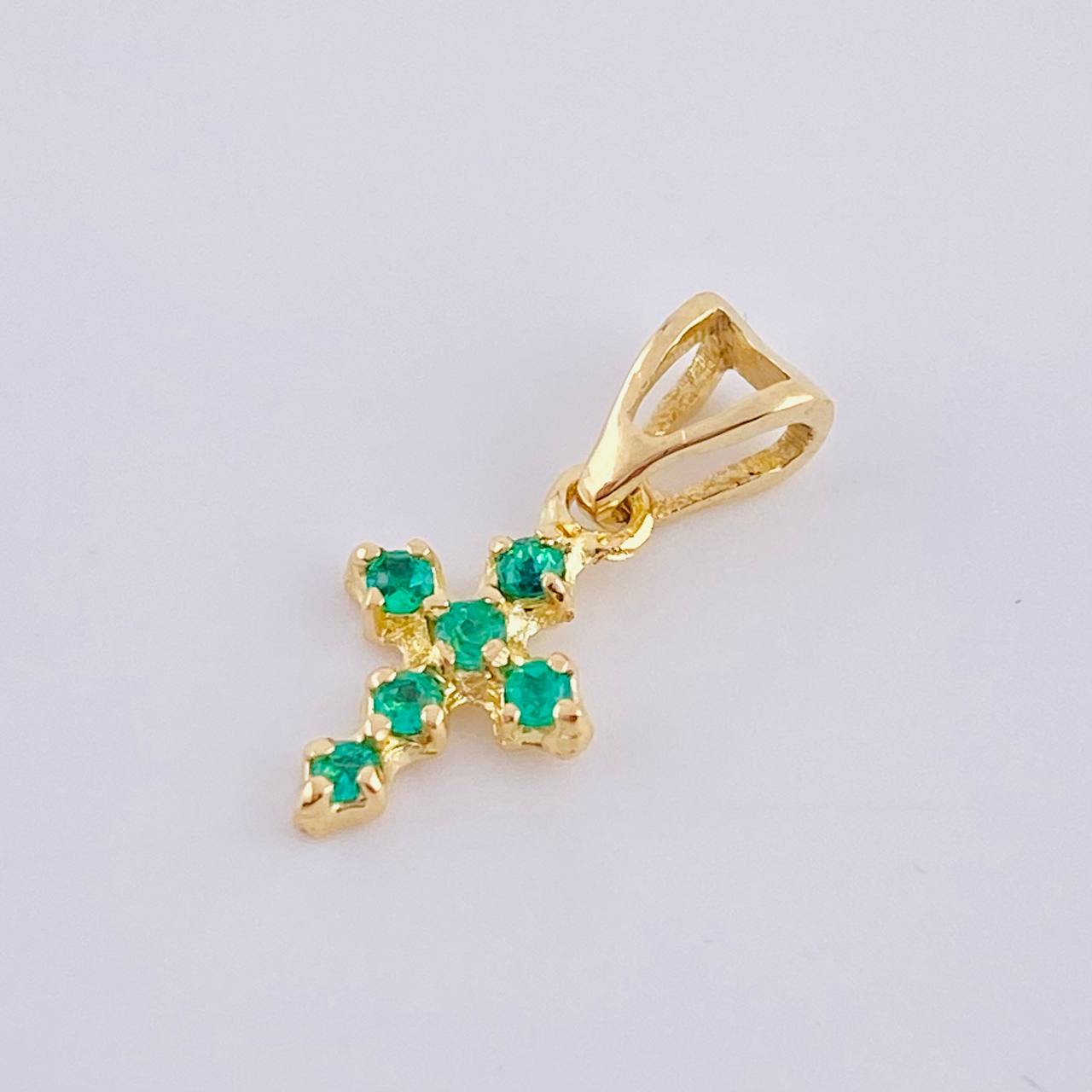 Pendant Bubble Cross Emeralds 0.12Pts 0.5 g / 1/2 in Yellow Gold 18K