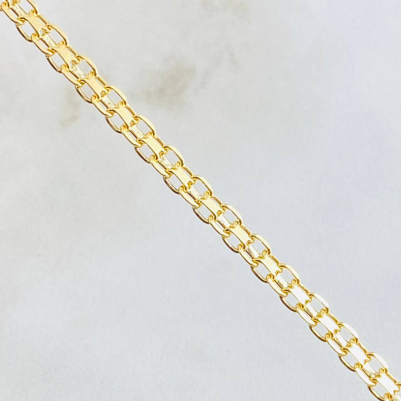 Cadena China 11.05gr / 23 1/2 in / Oro Amarillo +1 18K ©