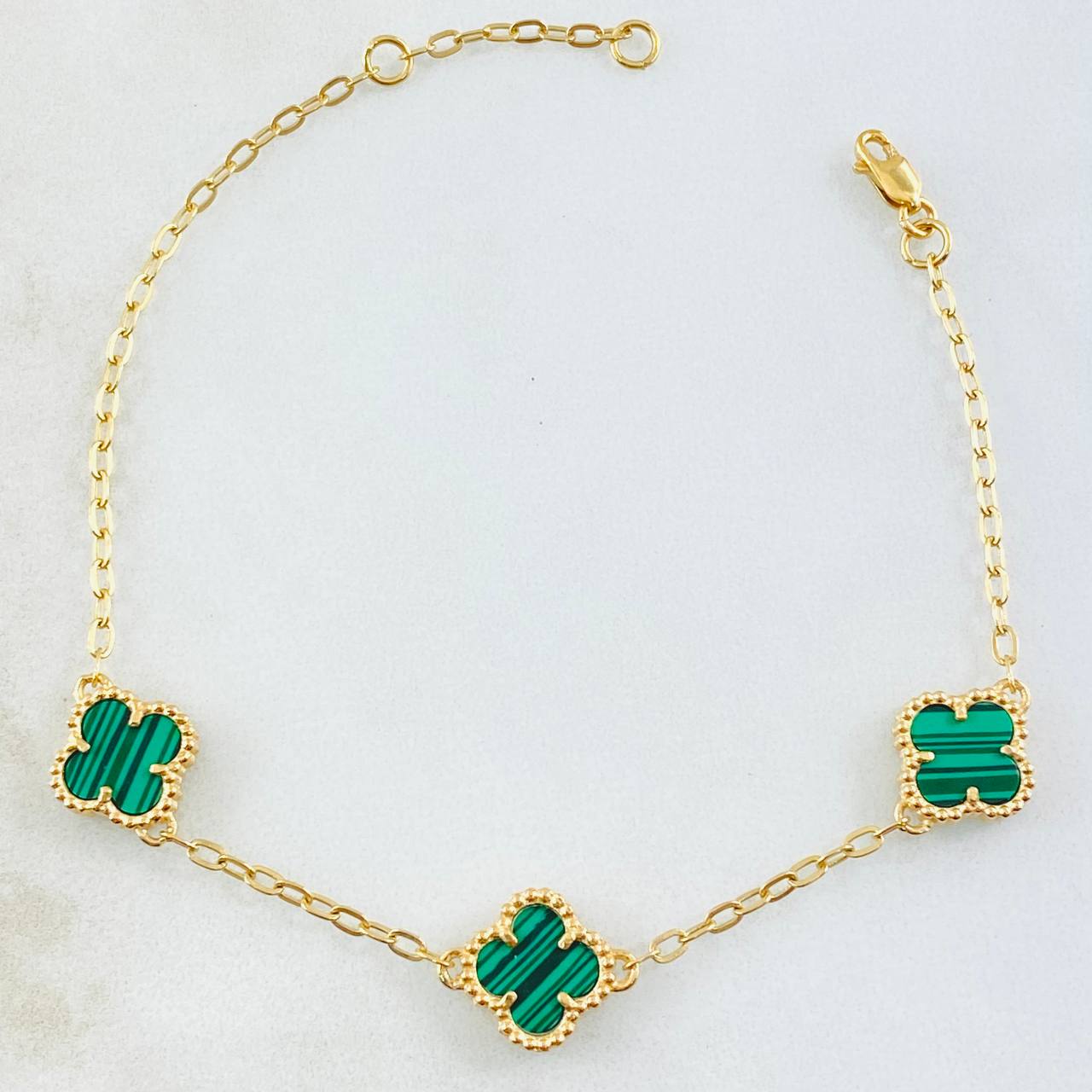 Clover Bracelet Green 4.6gr / 7 3/4 in / 18K Gold