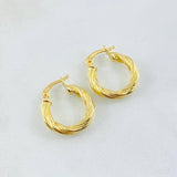 Emmi Hoop Earrings 1.45gr / 3/4 in / 18K Gold ©