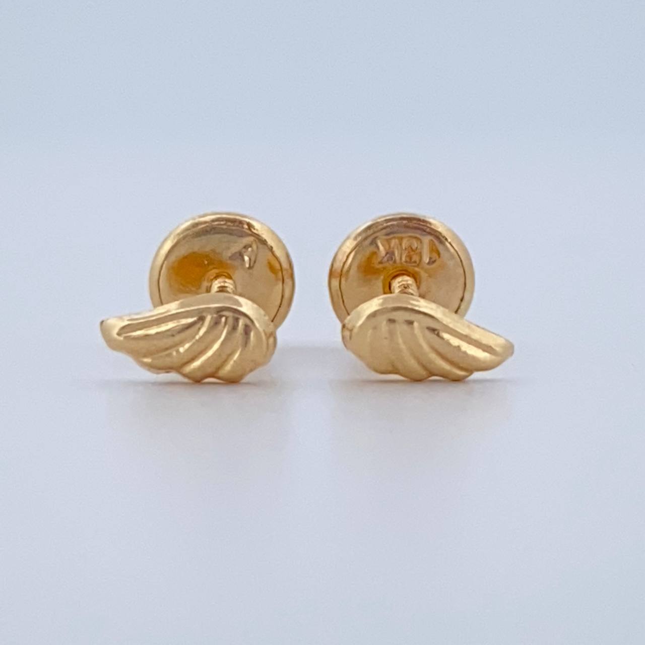 Stud Earrings Wings 0.45gr / 18K Yellow Gold $